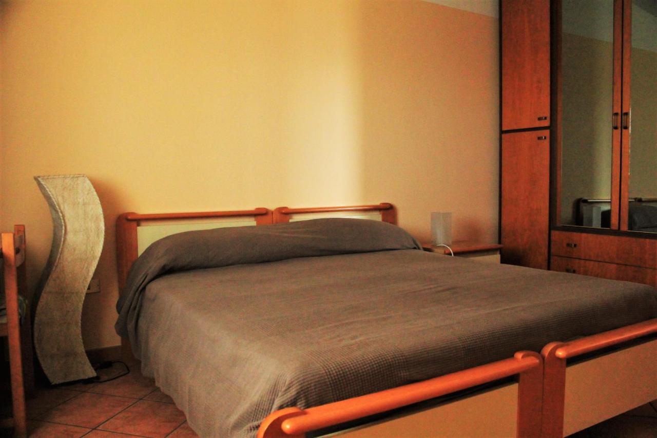 Bed and Breakfast Mansarda Fiorita Abatemarco Exterior foto