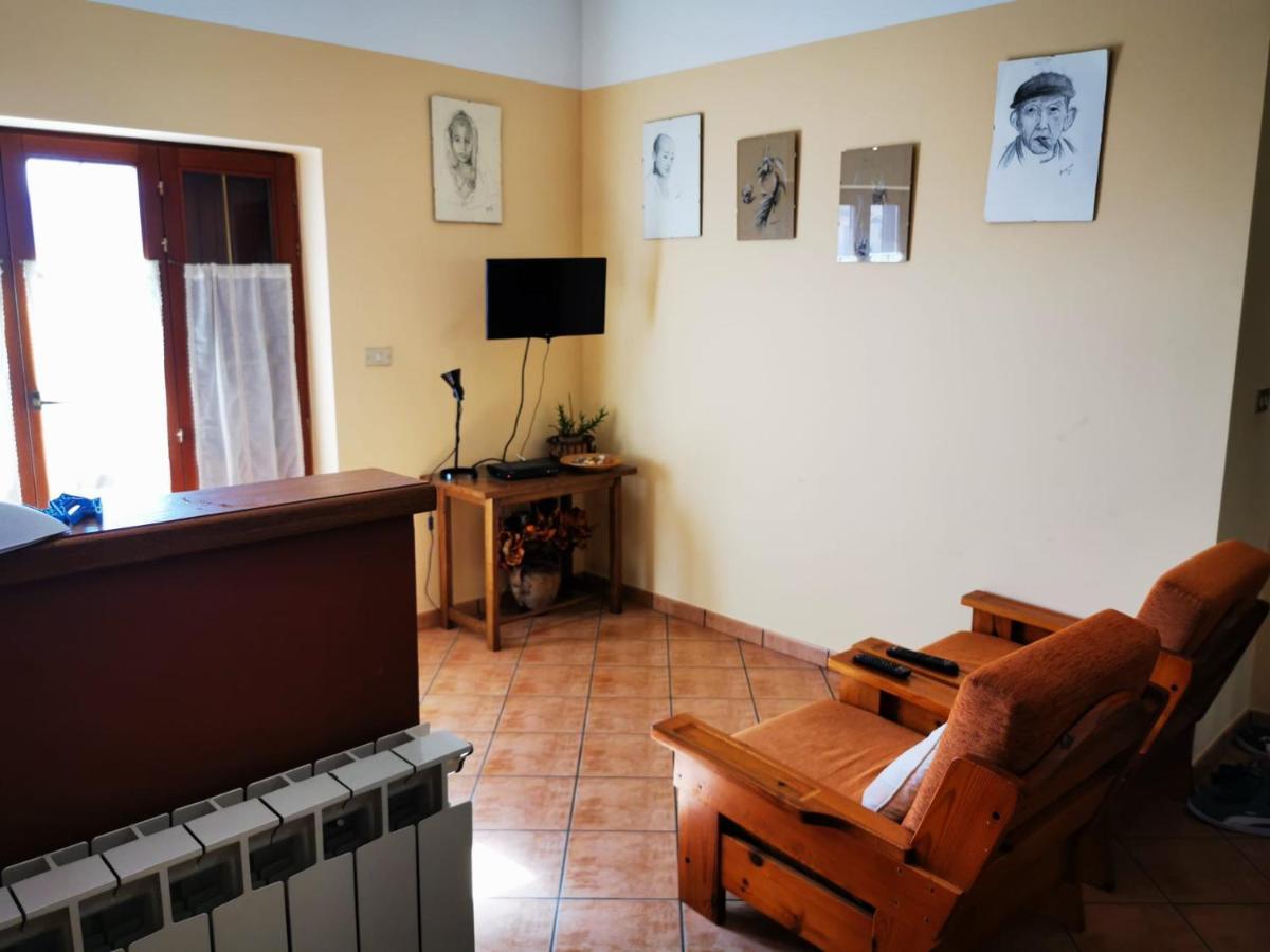 Bed and Breakfast Mansarda Fiorita Abatemarco Exterior foto