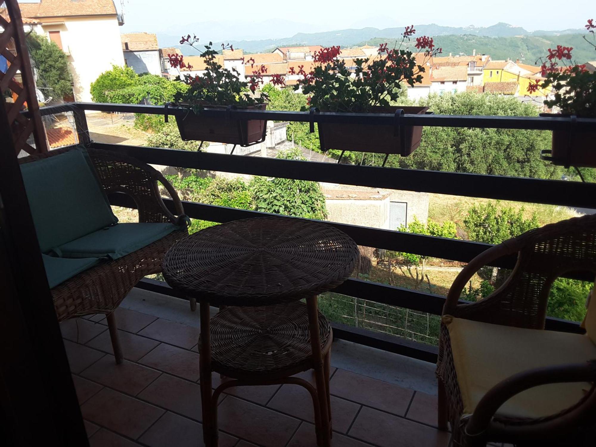 Bed and Breakfast Mansarda Fiorita Abatemarco Exterior foto