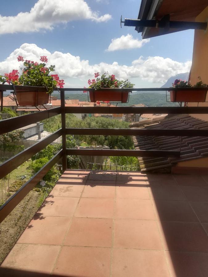 Bed and Breakfast Mansarda Fiorita Abatemarco Exterior foto